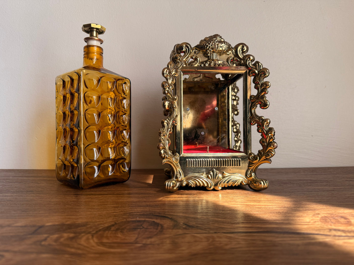 perfume music box Made by Day Sun JAPAN 1960s