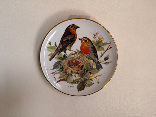 Vintage hang plate paint  European robin Germany 1986